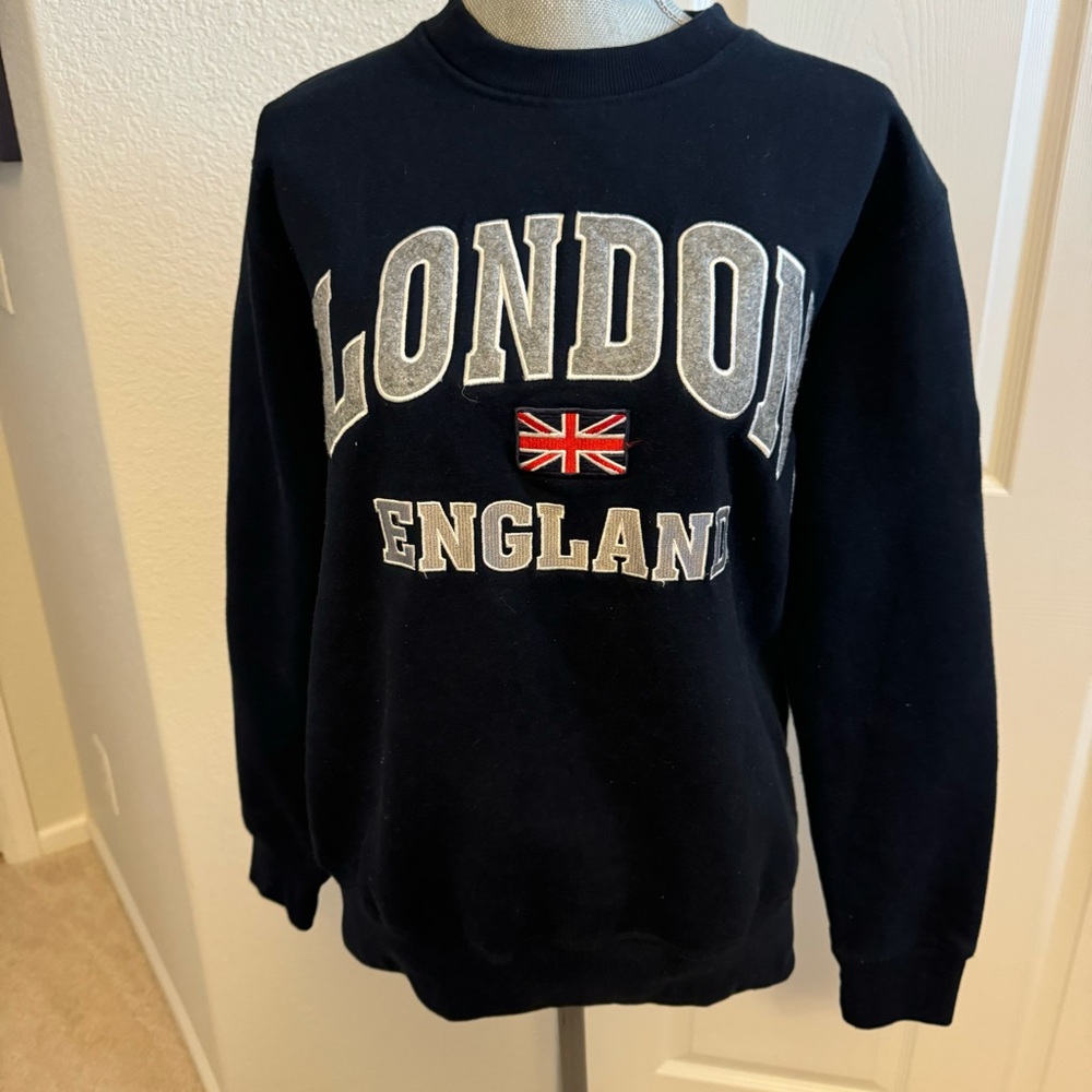 London England Navy blue sweatshirt size L gorgeous substantial embroidery